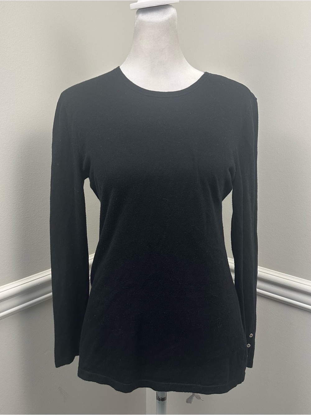 J. McLaughlin Black Long-Sleeve Crewneck sweater Top S